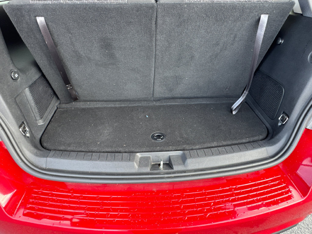 Used 2019 Dodge Journey SE w/ Connectivity Group FWD image 20