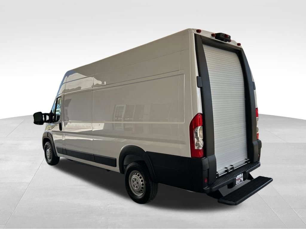Used 2024 RAM ProMaster 3500 w/ Delivery Van Package image 4