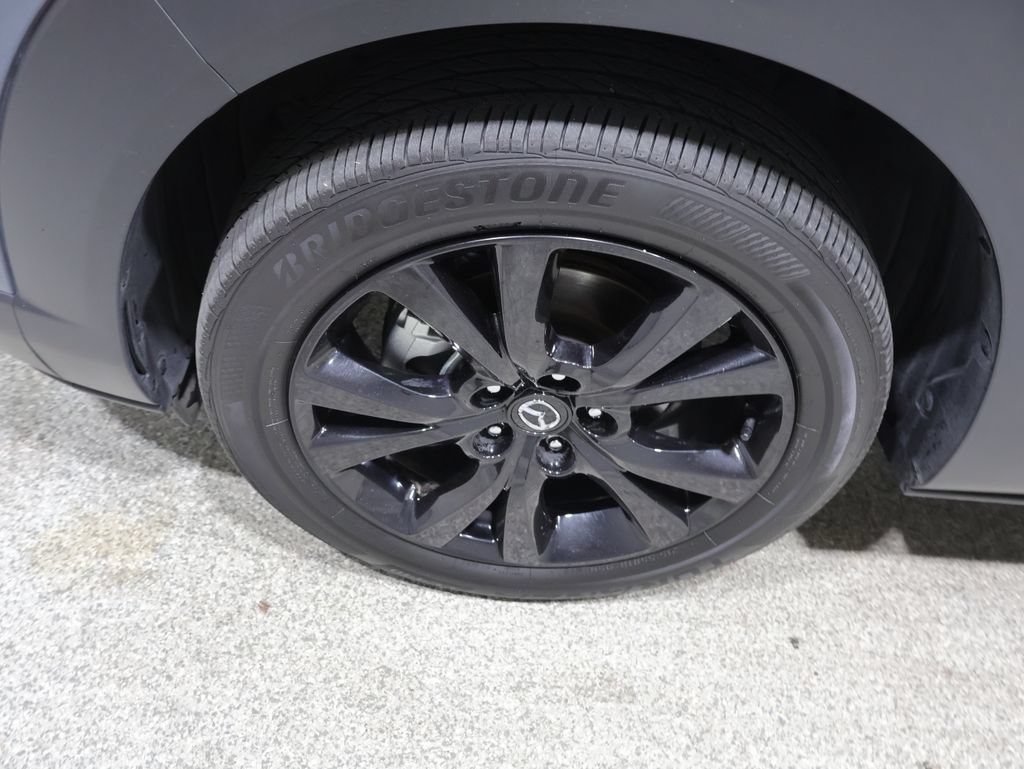 Used 2025 MAZDA CX-30 AWD 2.5 S w/ Preferred Package image 9