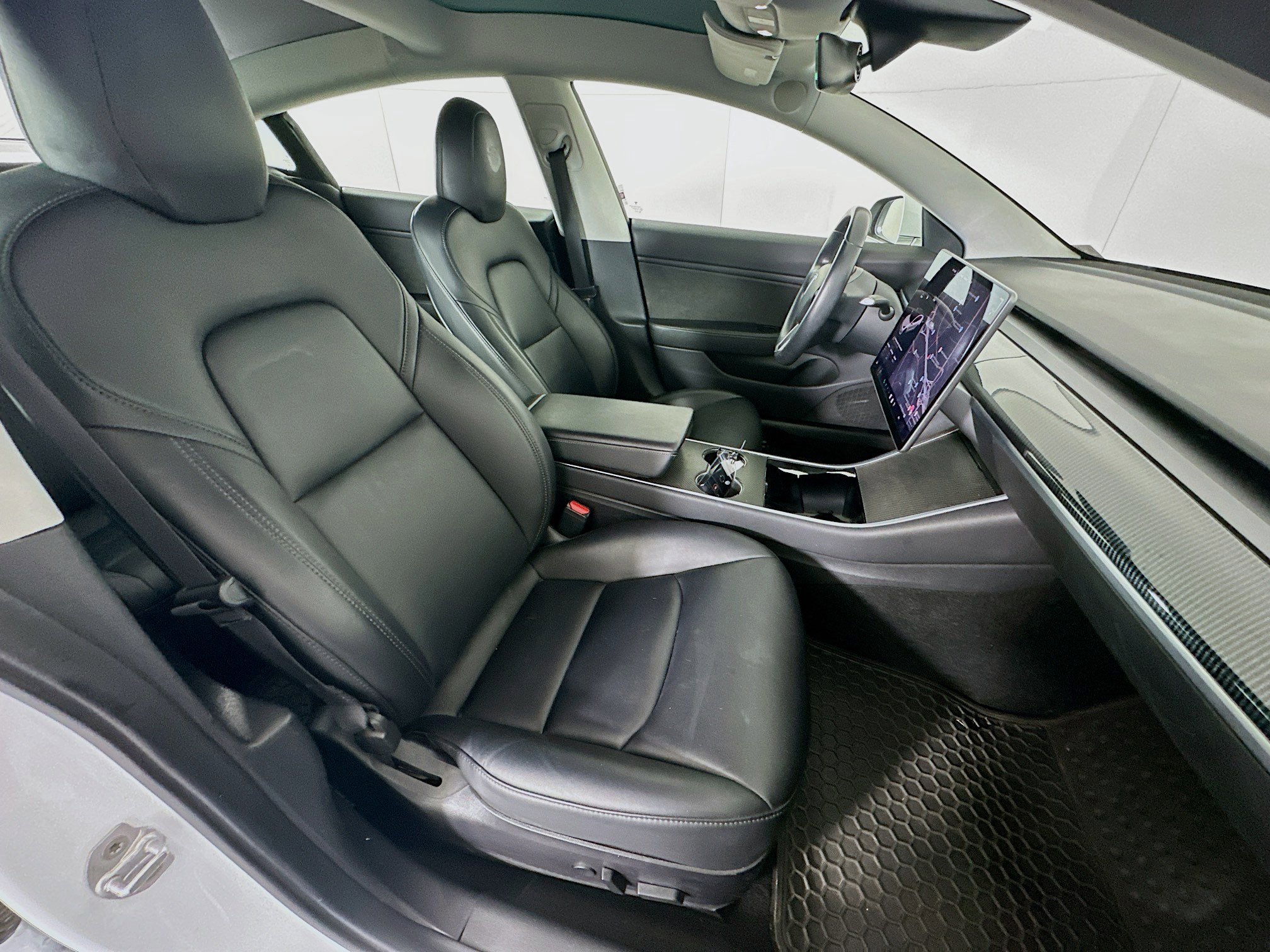 Used 2019 Tesla Model 3 Standard Range Plus RWD image 29