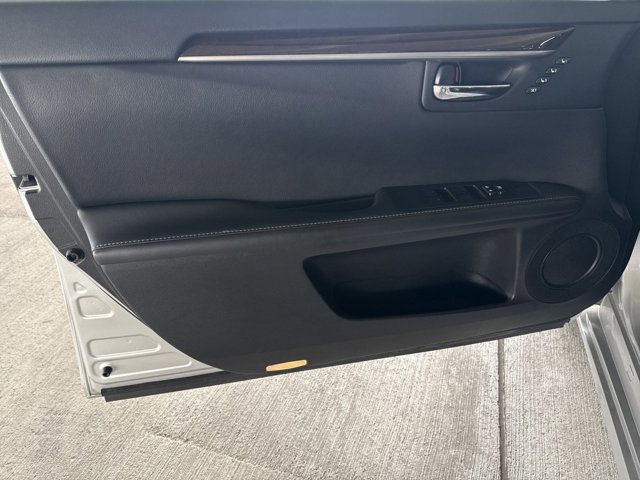 Used 2015 Lexus ES 350 w/ Luxury Package image 24