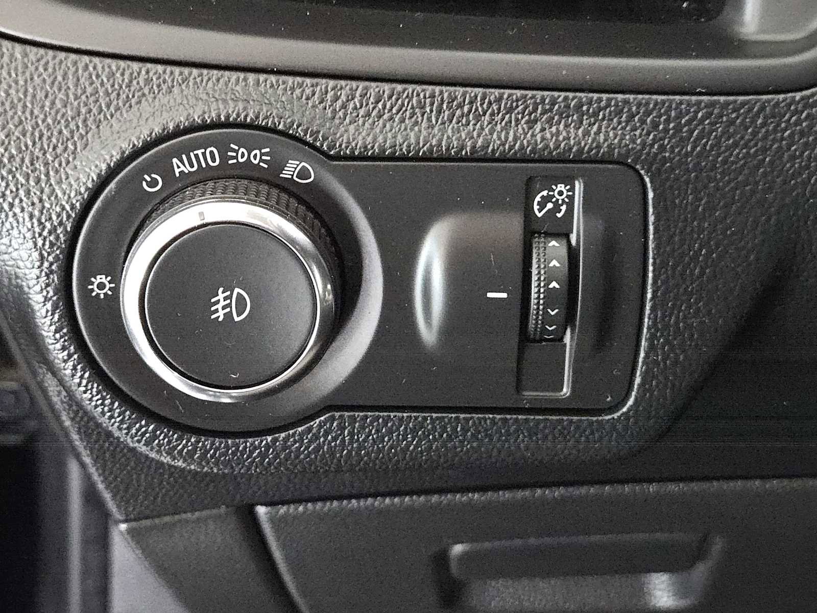 Used 2019 Buick Envision Preferred image 20