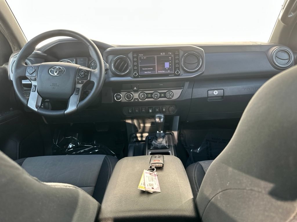 Used 2020 Toyota Tacoma TRD Sport w/ Technology Package AWD/4WD image 34