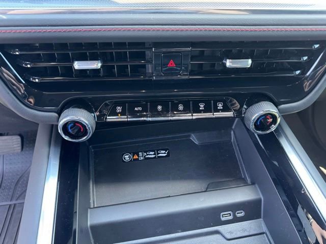Used 2026 Chevrolet Tahoe RST w/ RST Capability Package AWD/4WD image 31