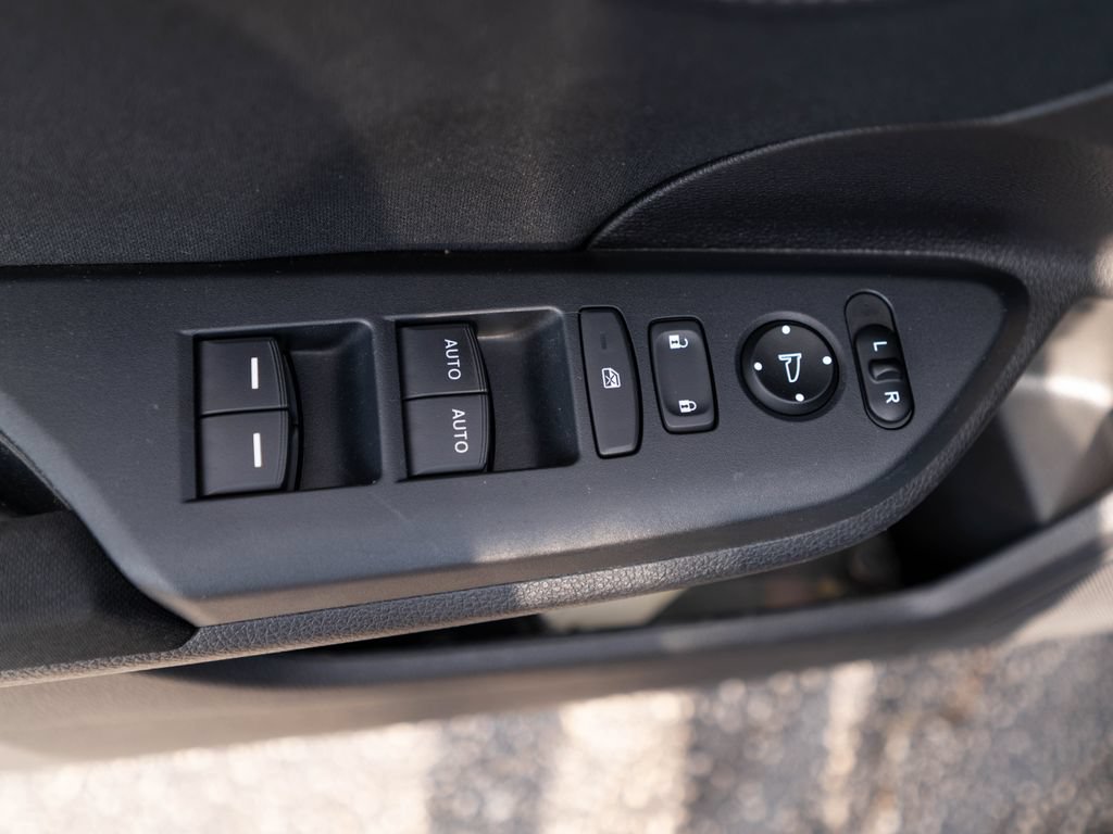Used 2019 Honda Civic EX image 24