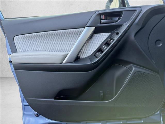 Used 2018 Subaru Forester 2.5i Premium w/ All-Weather Package image 10