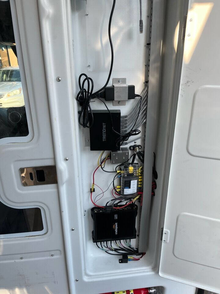 Used 2022 Mercedes-Benz Sprinter 4500 image 46