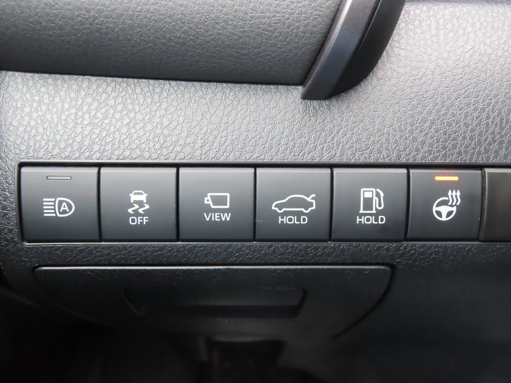 Used 2023 Toyota Camry XSE image 18