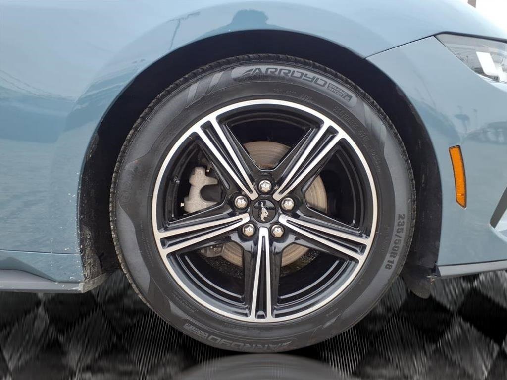 Used 2024 Ford Mustang Premium image 9