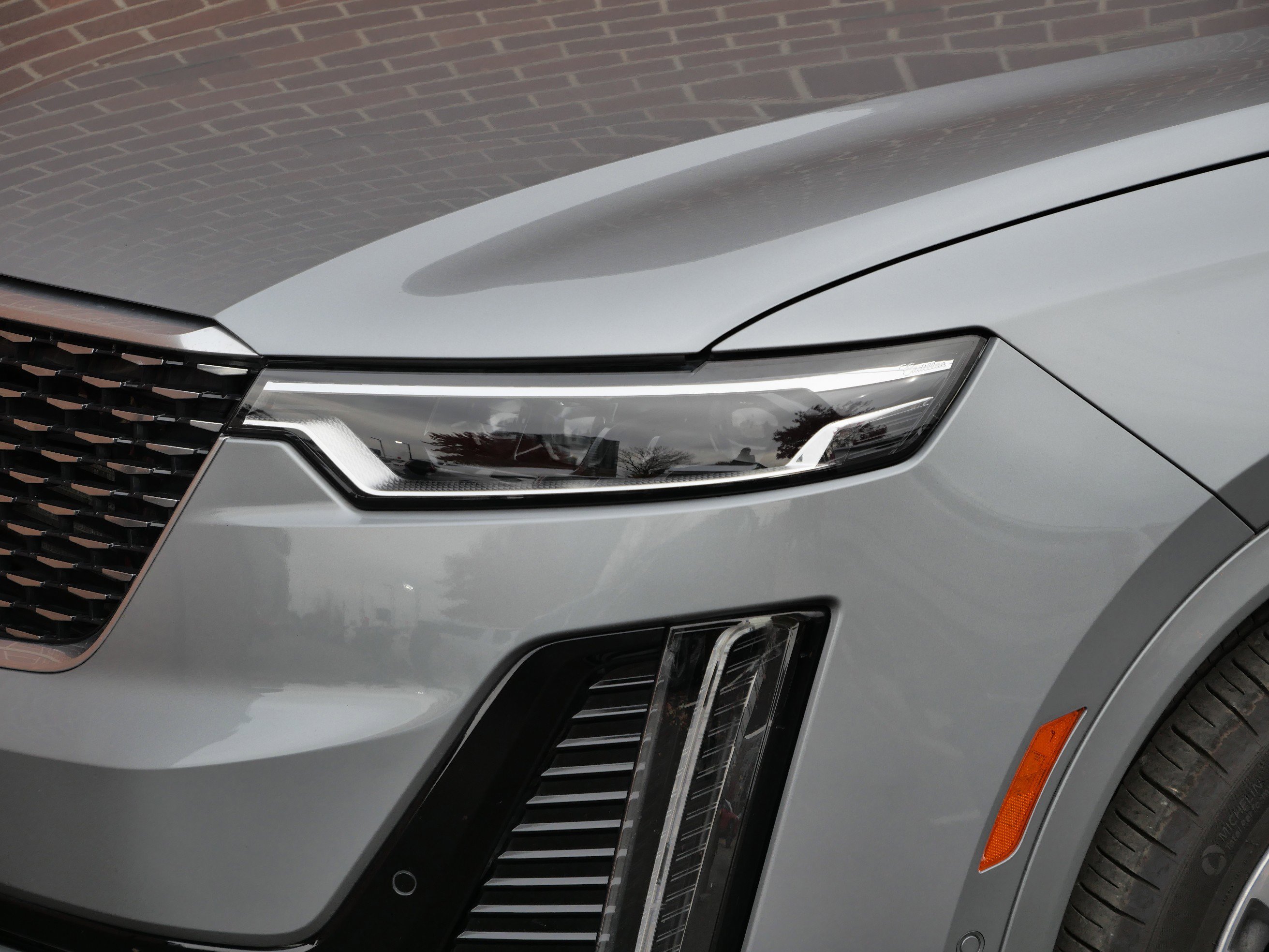 Certified 2024 Cadillac XT6 Premium Luxury w/ Technology Package image 5