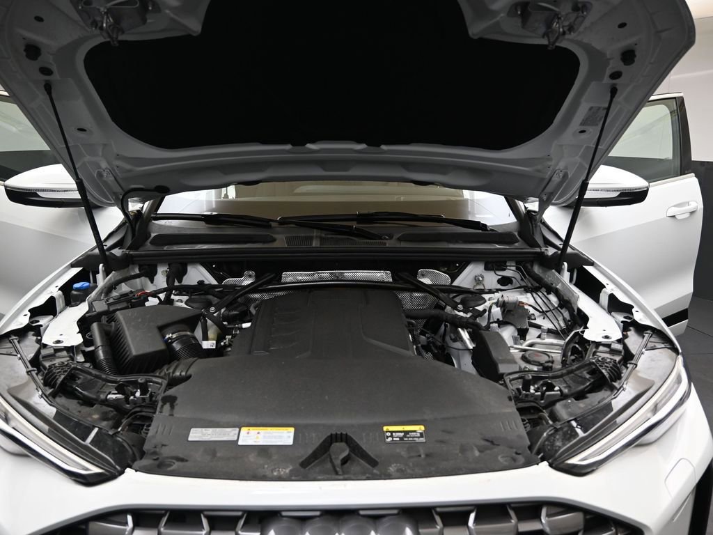 Used 2025 Audi Q5 Premium Plus w/ Premium Plus image 9