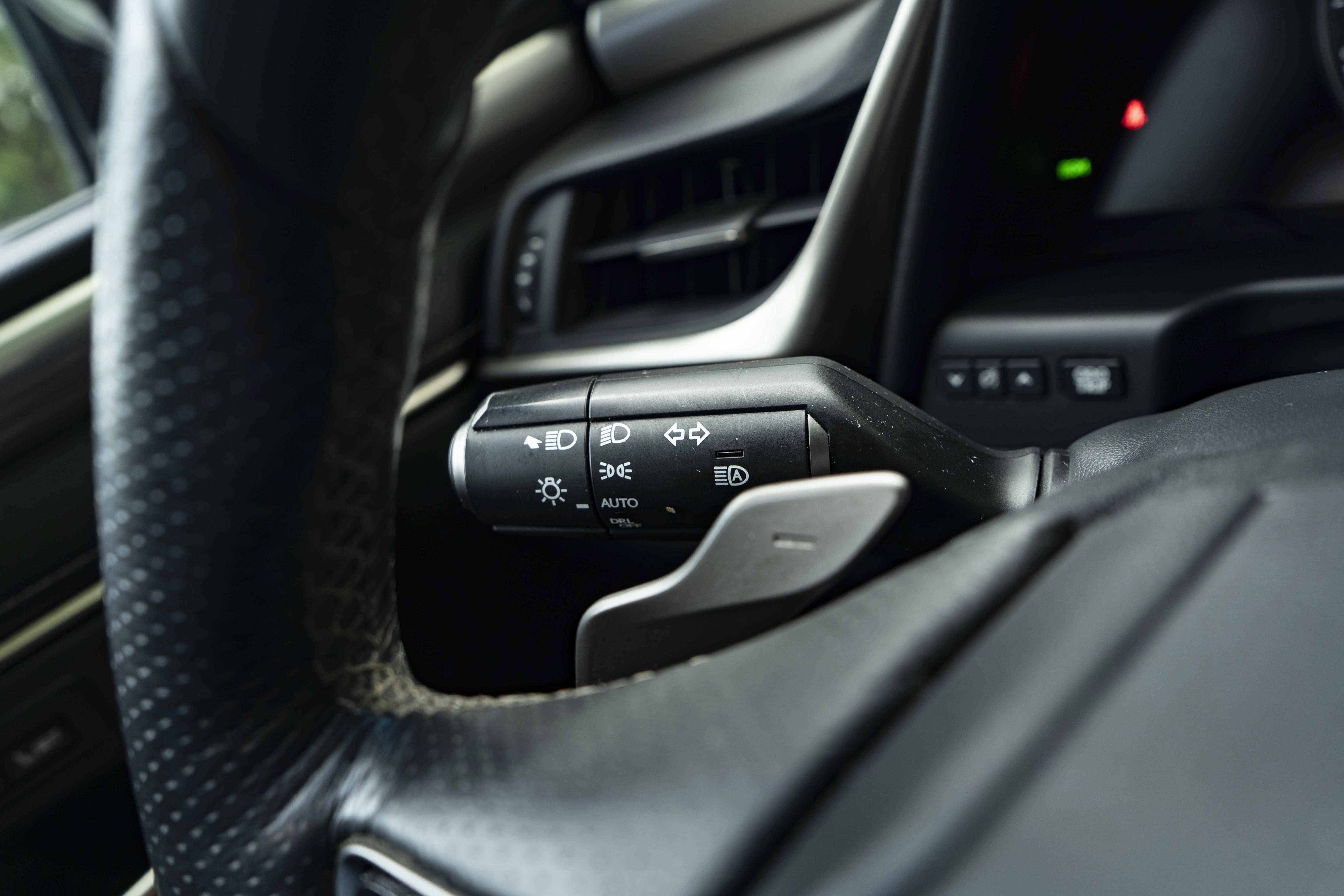 Used 2021 Lexus ES 350 F Sport w/ Accessory Package FWD image 22