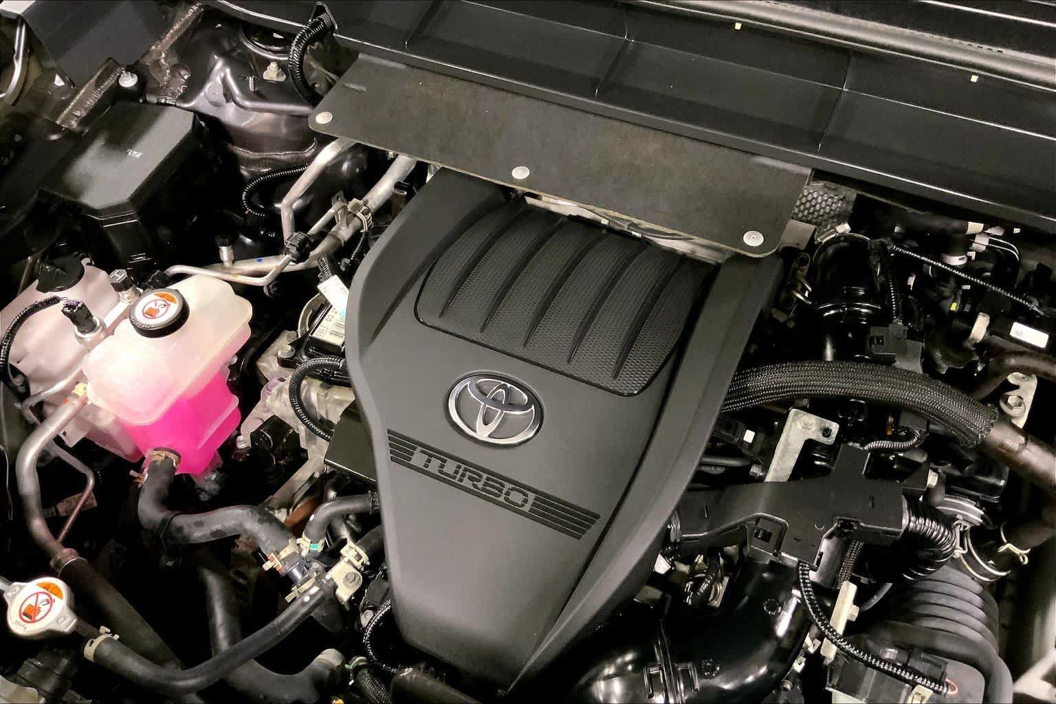 Used 2023 Toyota Highlander Platinum AWD/4WD image 33