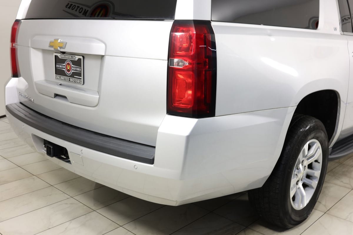 Used 2019 Chevrolet Suburban LT AWD/4WD image 41