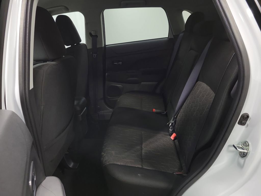 Used 2025 Mitsubishi Outlander Sport LE image 22