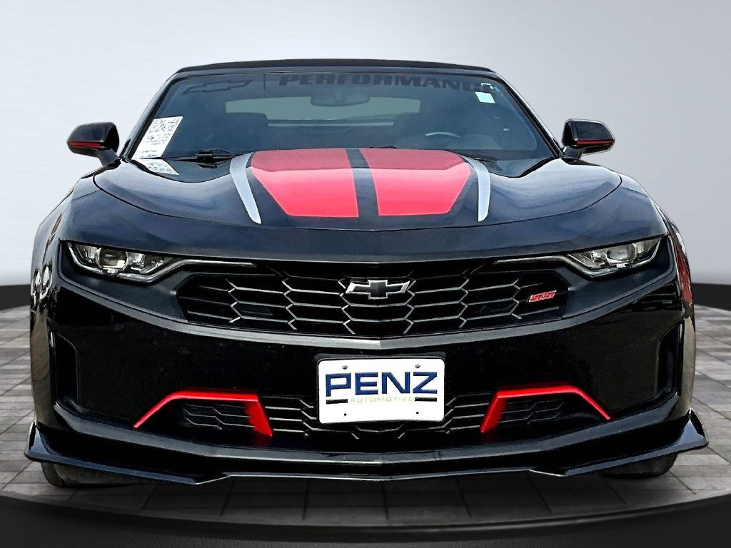 Used 2021 Chevrolet Camaro LT w/ Redline Edition RWD image 2