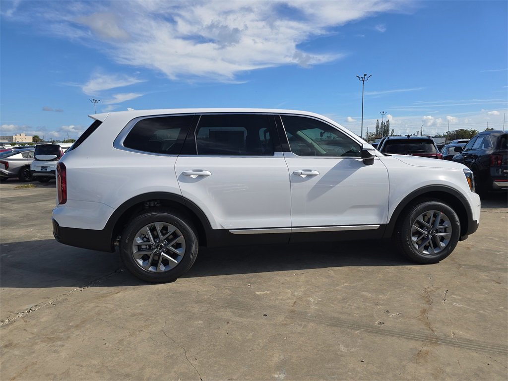 New 2025 Kia Telluride LX image 9