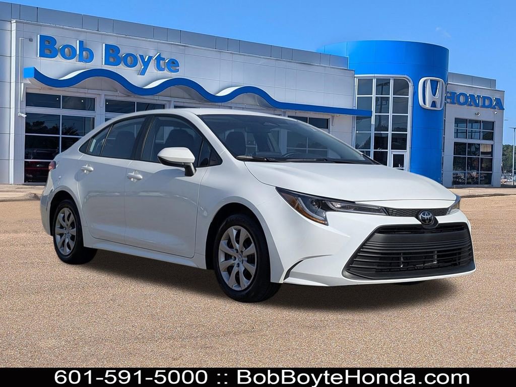 Used 2023 Toyota Corolla LE