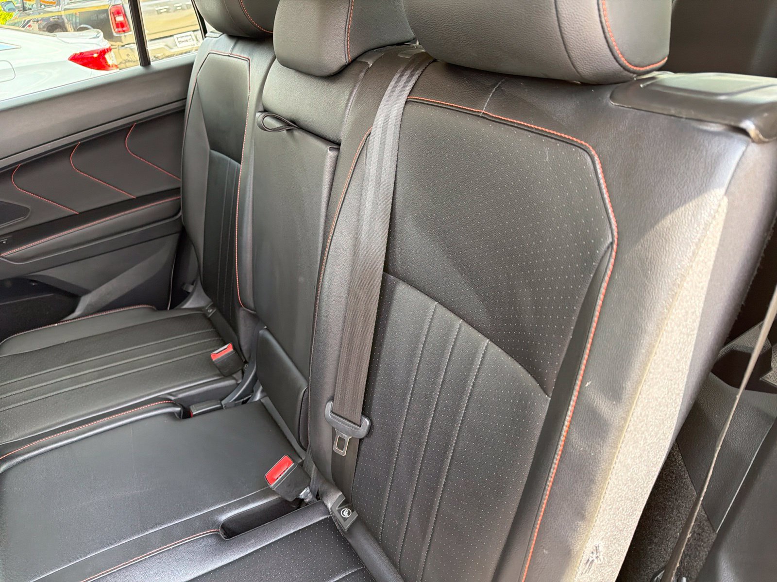 Used 2024 Volkswagen Tiguan SE FWD image 18