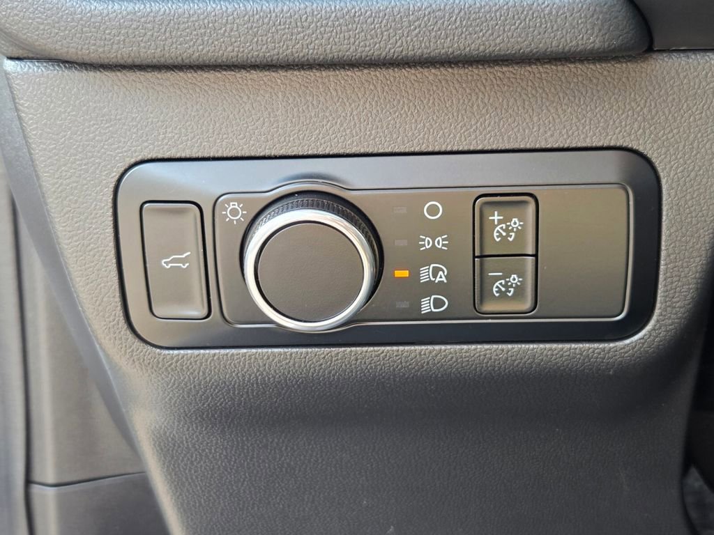 Used 2024 Ford Escape Active image 25