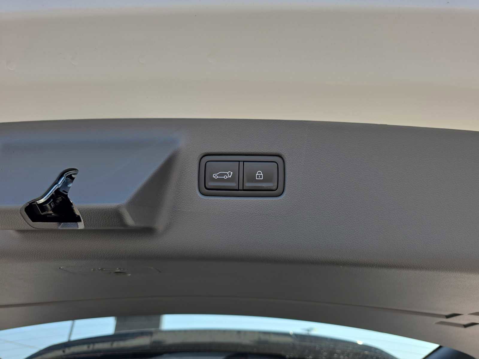 New 2026 Hyundai Santa Fe SE image 25