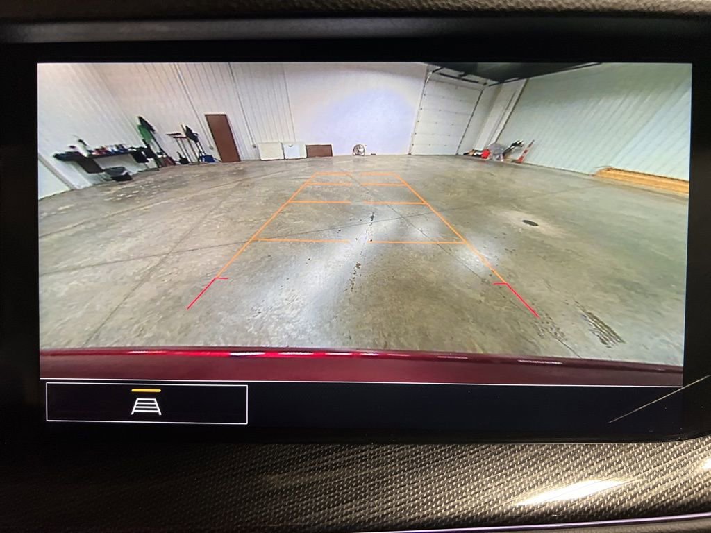 Certified 2022 Buick Envision Essence w/ Safety Package image 18