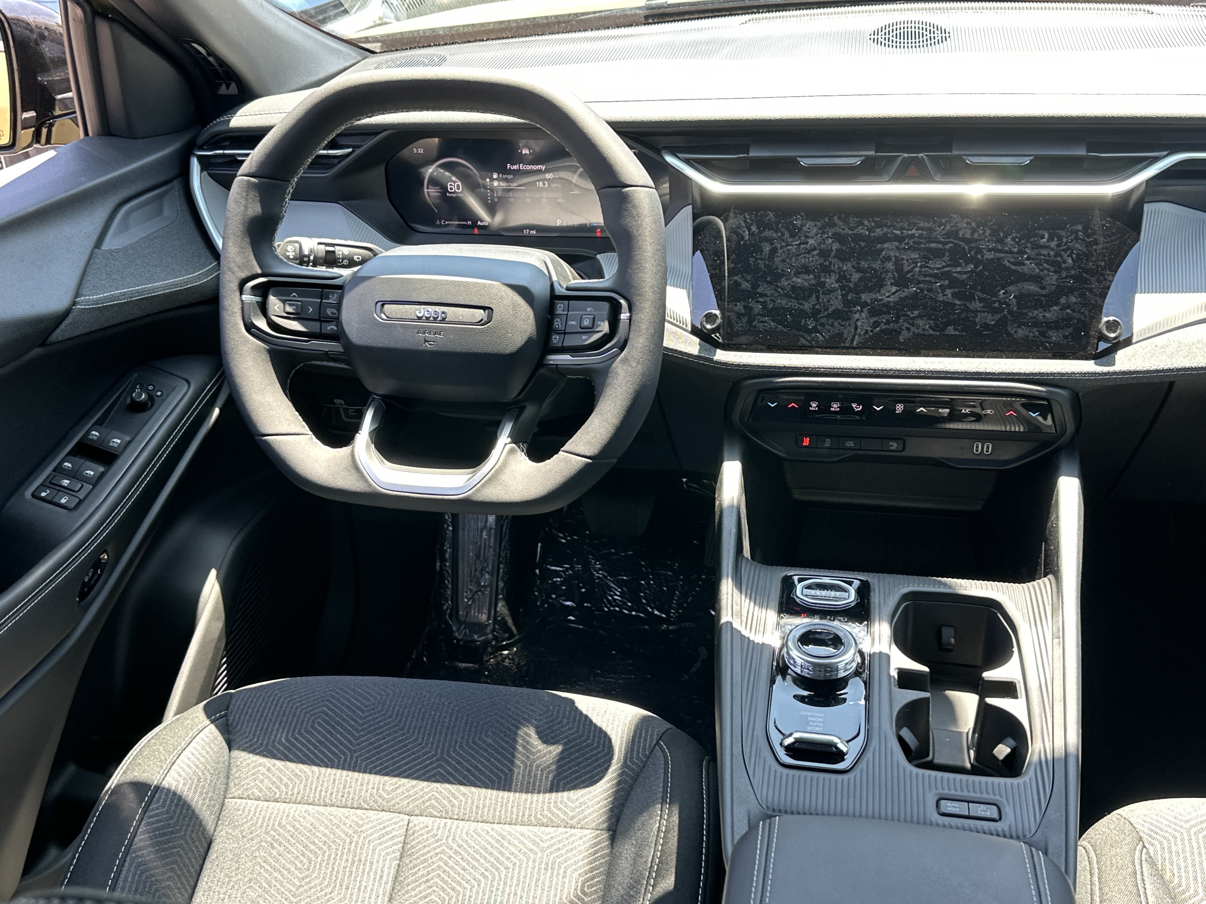 New 2026 Jeep Cherokee Laredo AWD/4WD image 31