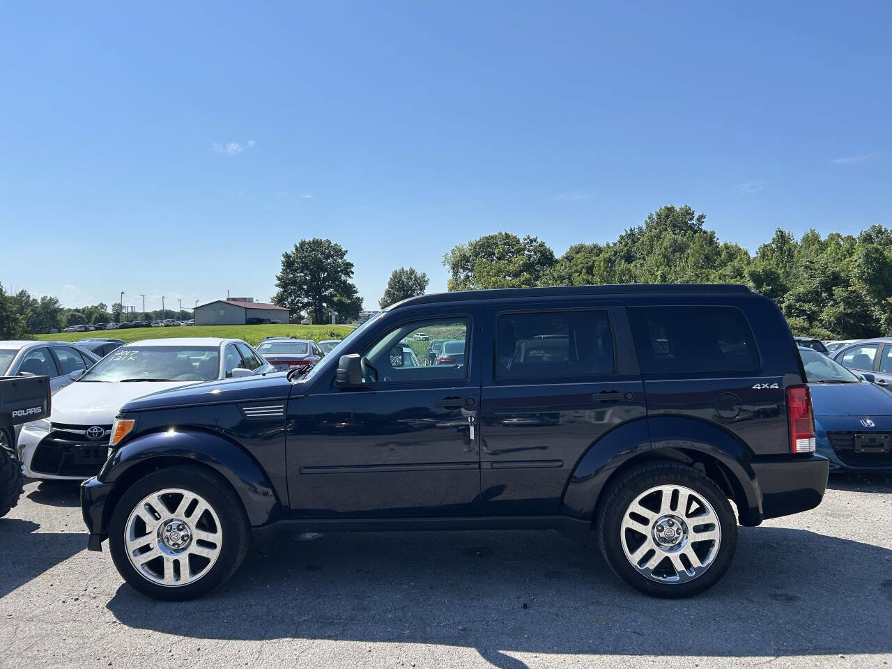 Used 2011 Dodge Nitro Heat image 3