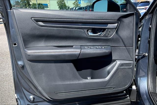 Certified 2025 Honda CR-V Sport-L image 17