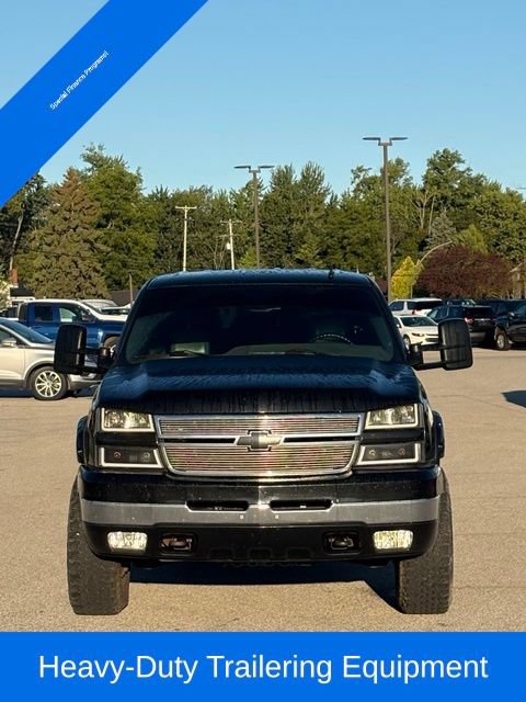 Used 2006 Chevrolet Silverado 2500 LT w/ Heavy-Duty Power Package AWD/4WD image 11