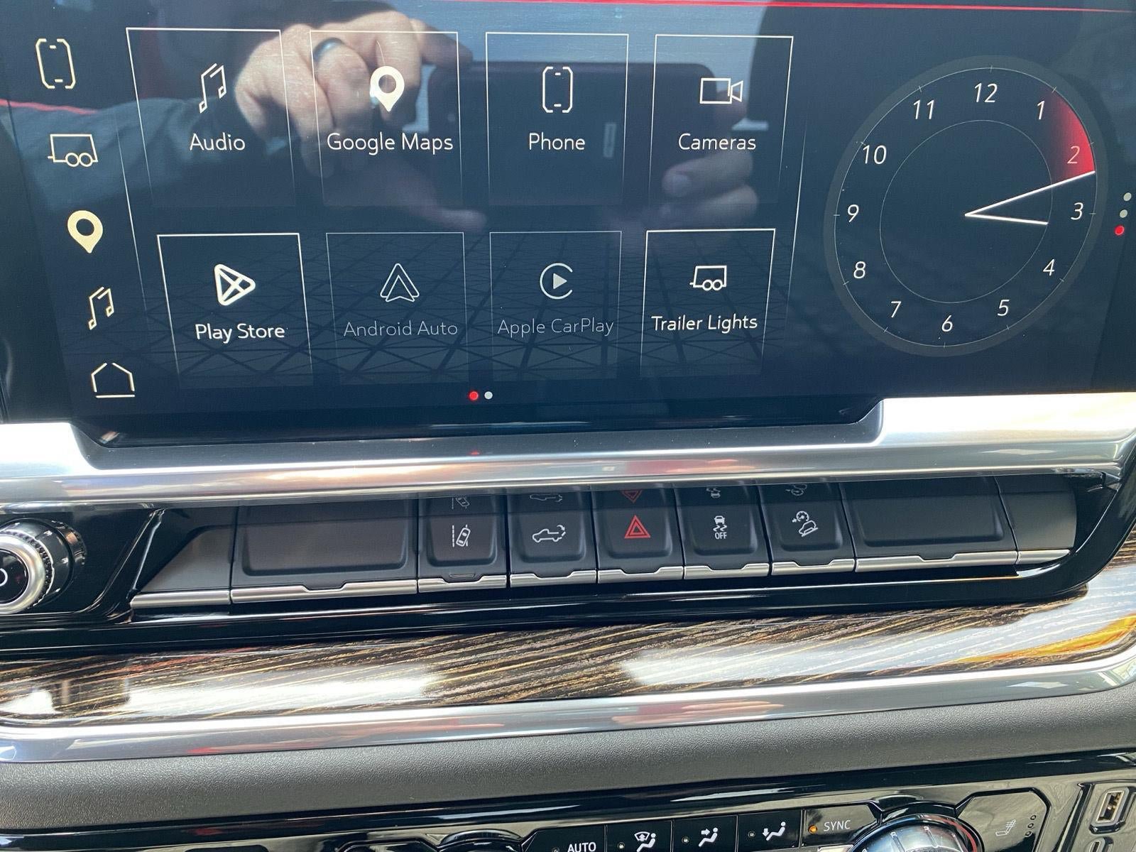 Certified 2025 GMC Sierra 2500 SLE AWD/4WD image 40