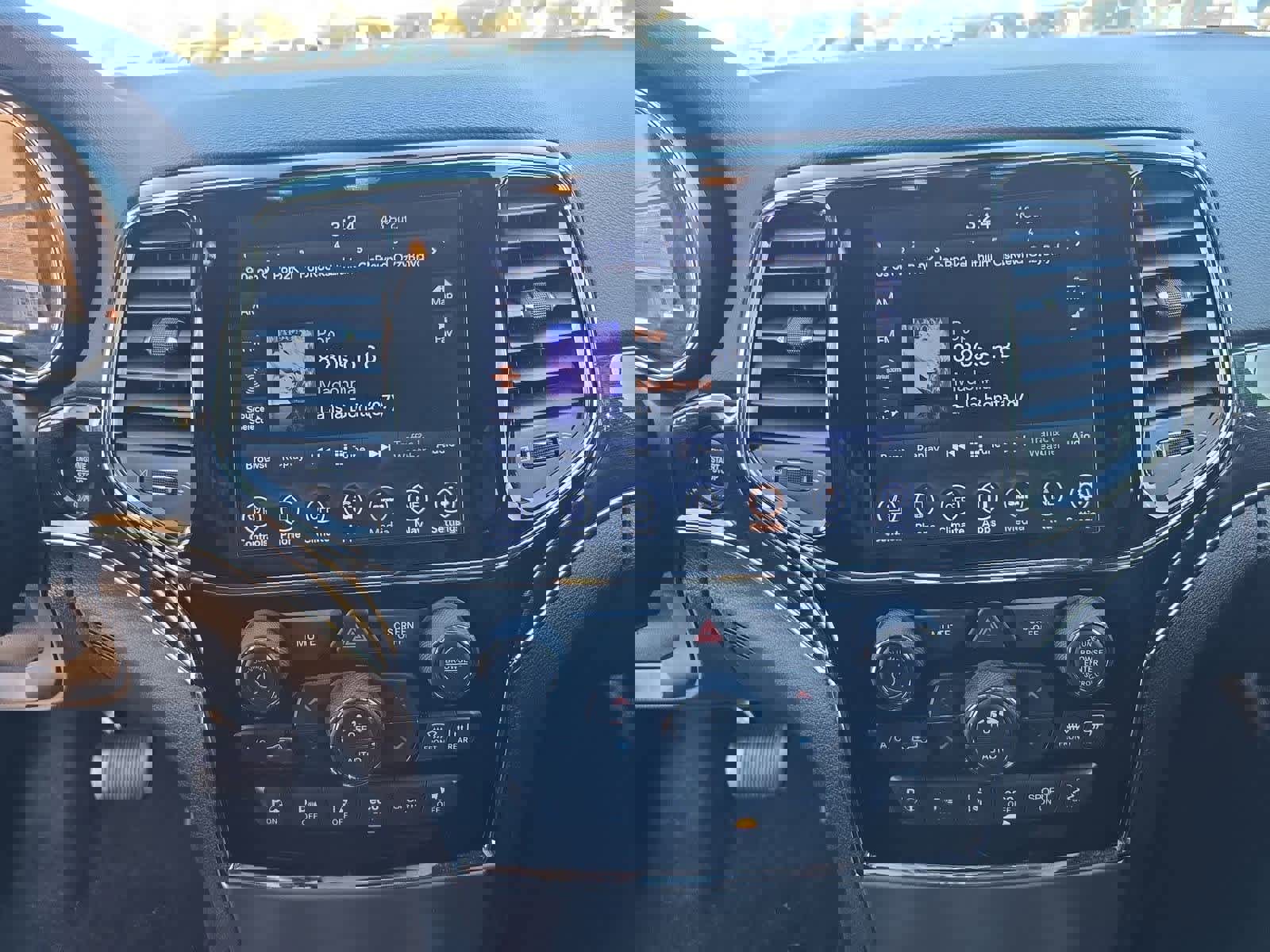 Used 2020 Jeep Grand Cherokee Trailhawk w/ Trailhawk Luxury Group image 29