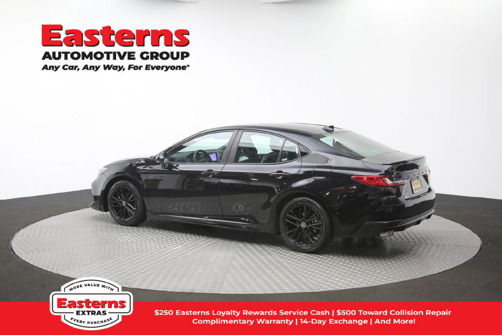 Used 2025 Toyota Camry SE FWD image 61