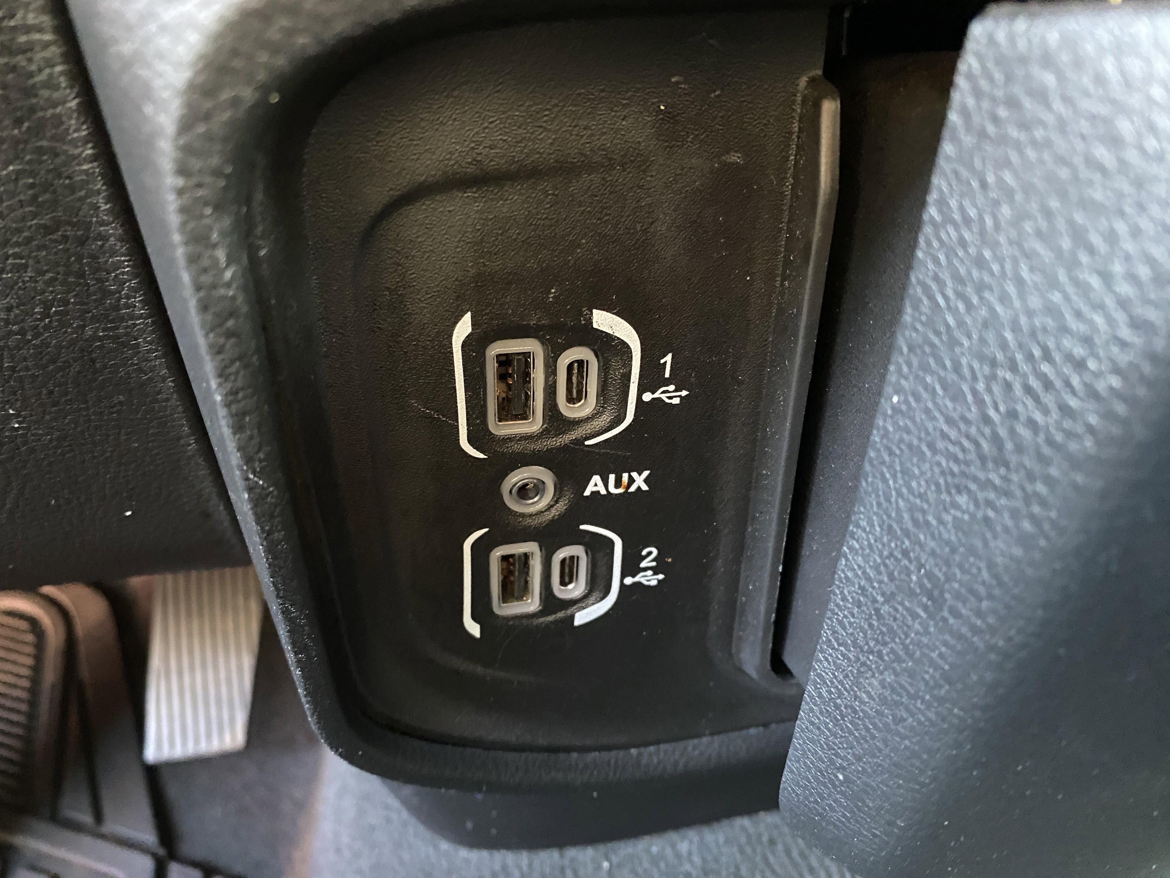Used 2023 RAM 1500 Big Horn RWD image 24
