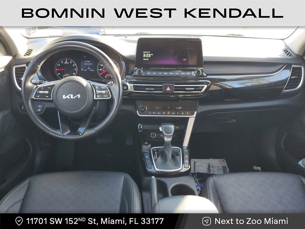 Used 2023 Kia Seltos EX image 13