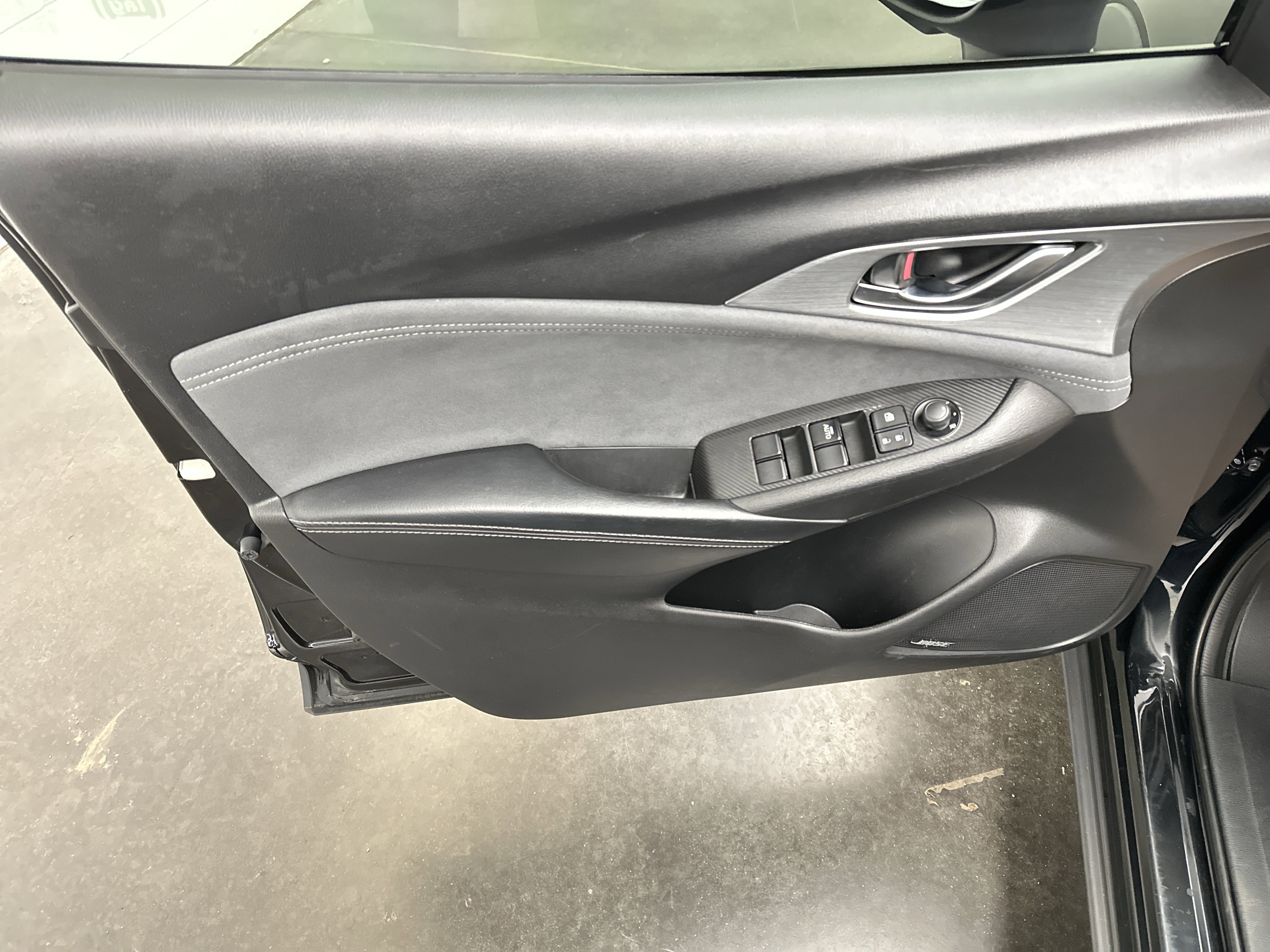 Used 2019 MAZDA CX-3 Grand Touring image 16