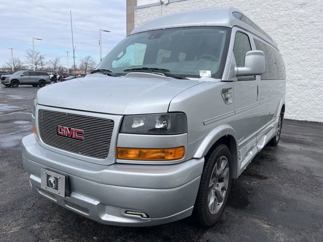 Used 2024 GMC Savana 2500 Explorer Limited SE image 3