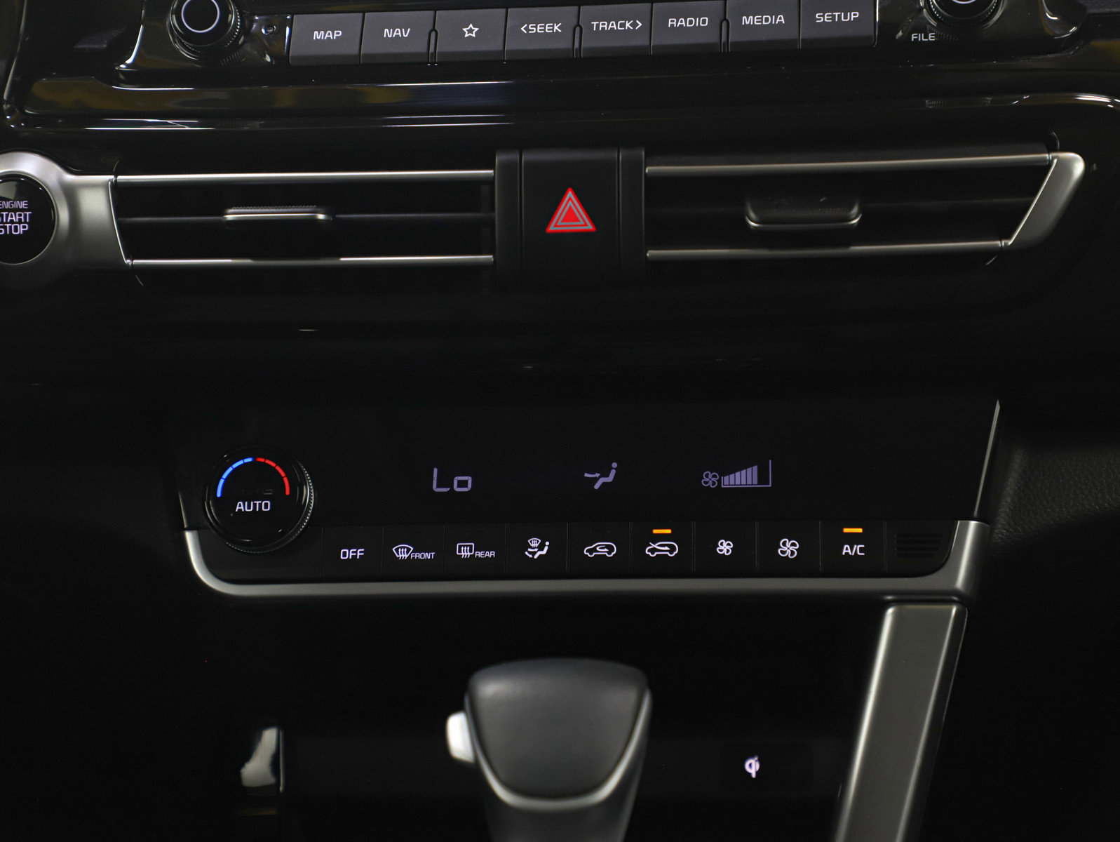 Used 2023 Kia Seltos EX image 16