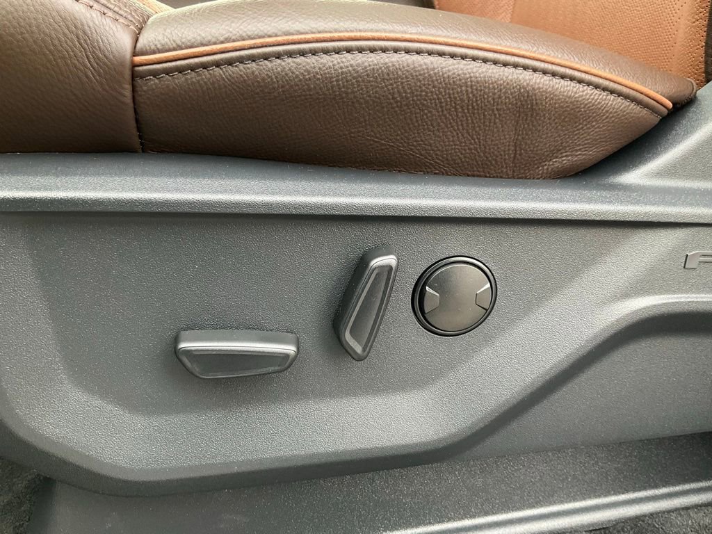 New 2025 Ford Expedition Max King Ranch image 17