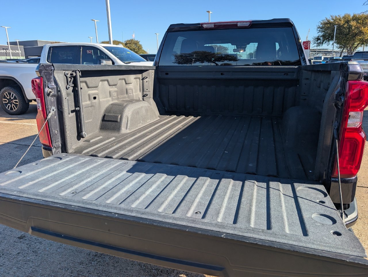 Used 2024 Chevrolet Silverado 1500 RST AWD/4WD image 27