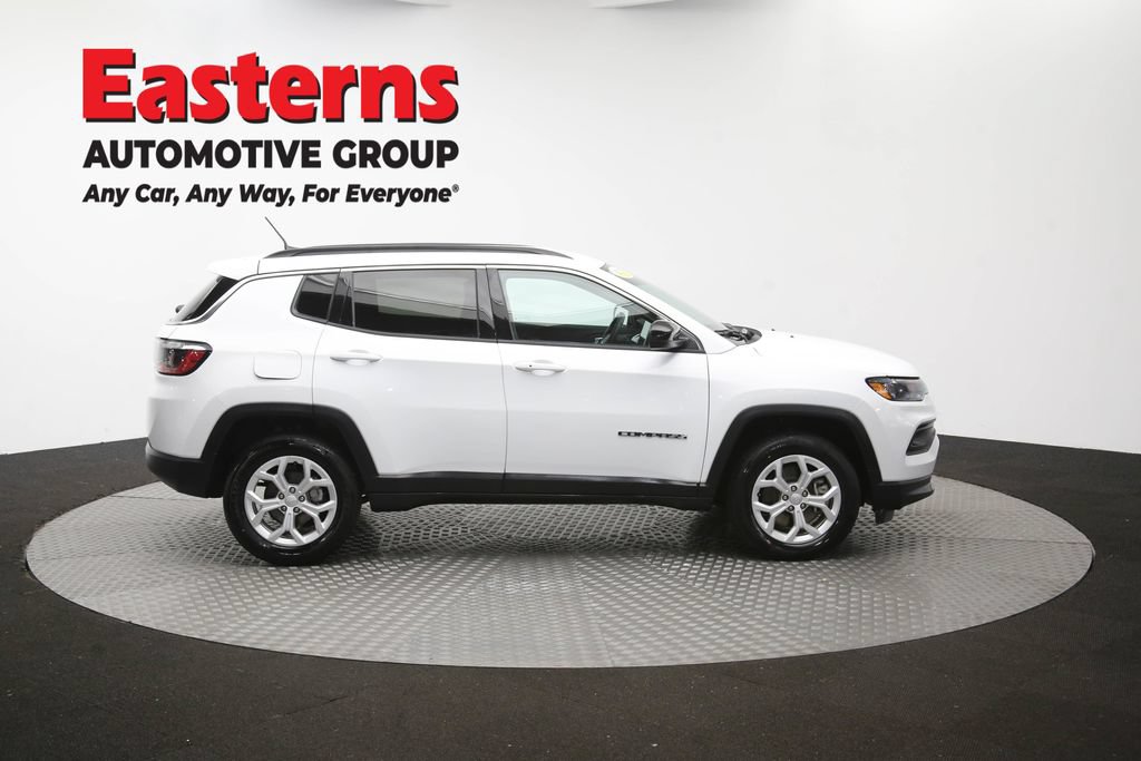 Used 2024 Jeep Compass Latitude AWD/4WD image 44