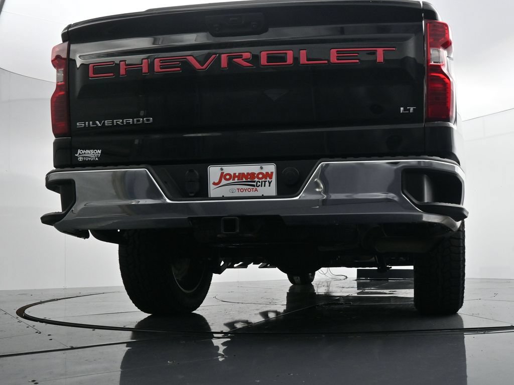Used 2022 Chevrolet Silverado 1500 LT AWD/4WD image 35