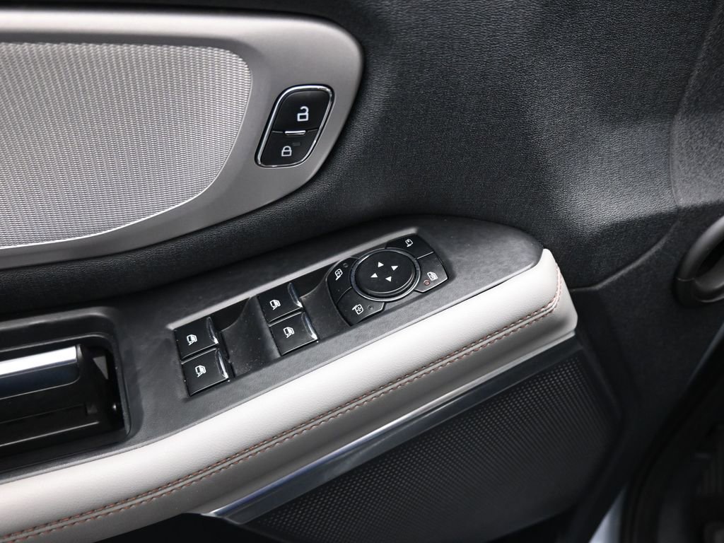 Certified 2025 Ford Expedition Active image 12