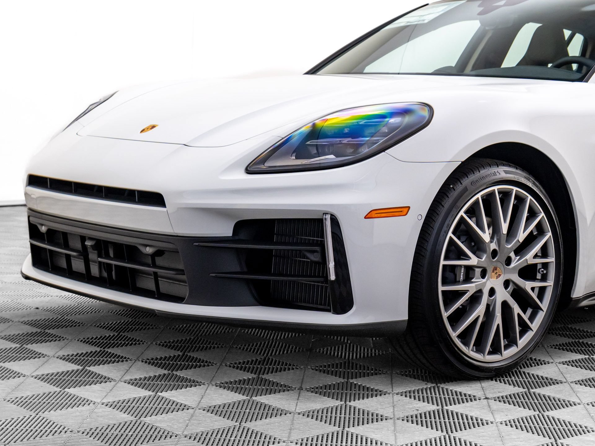 New 2026 Porsche Panamera 4 AWD/4WD image 36