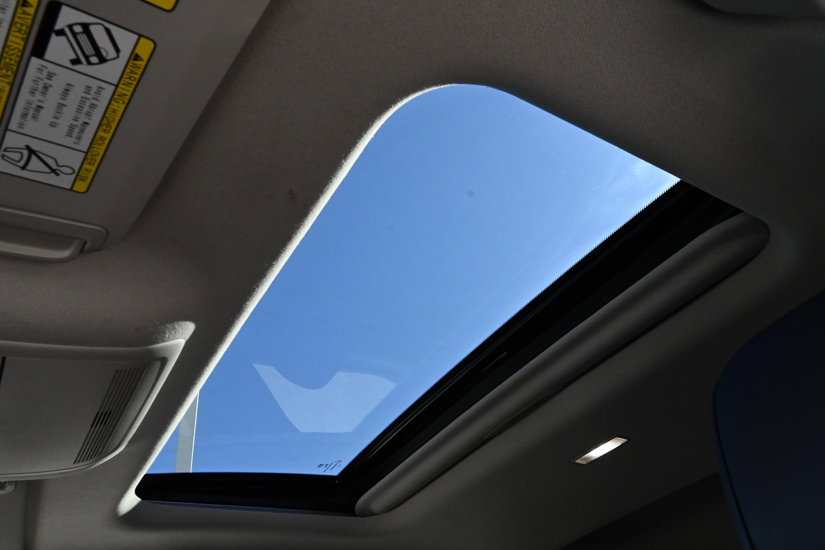 Used 2020 MAZDA CX-30 AWD w/ Premium Package image 25