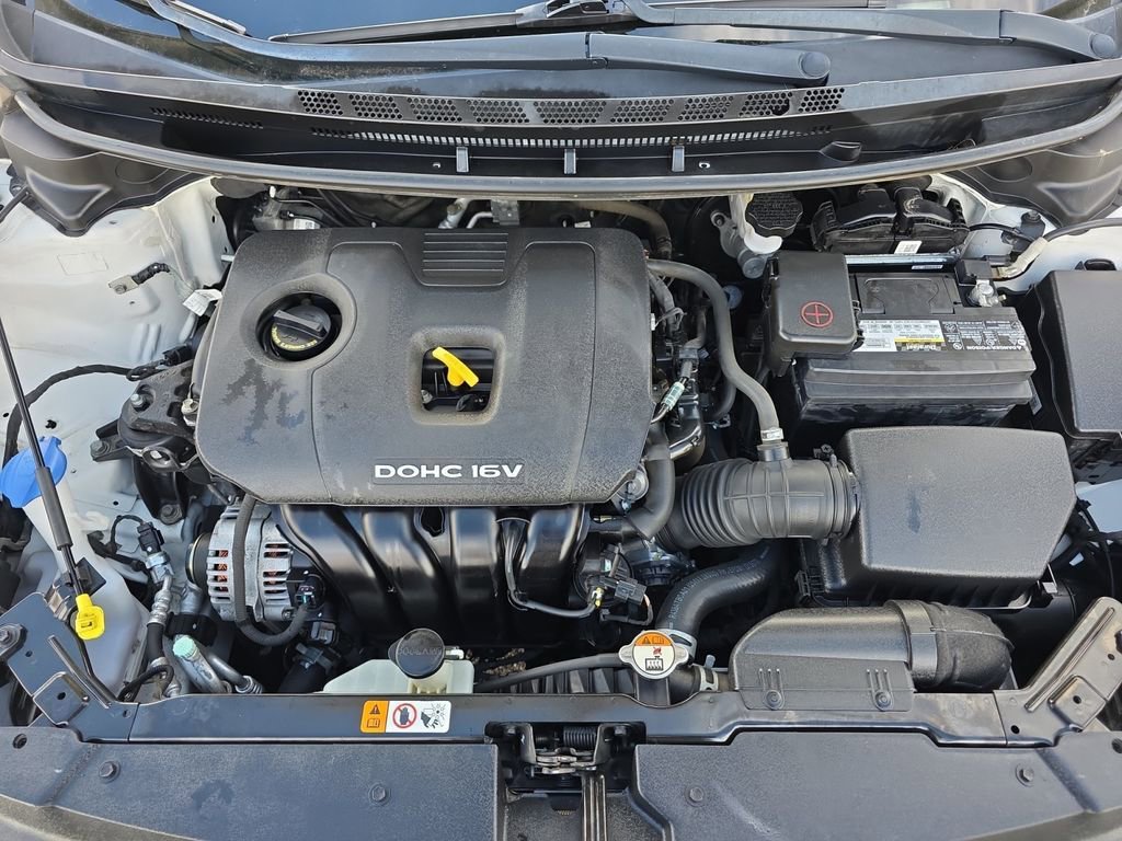 Used 2018 Kia Forte S image 18