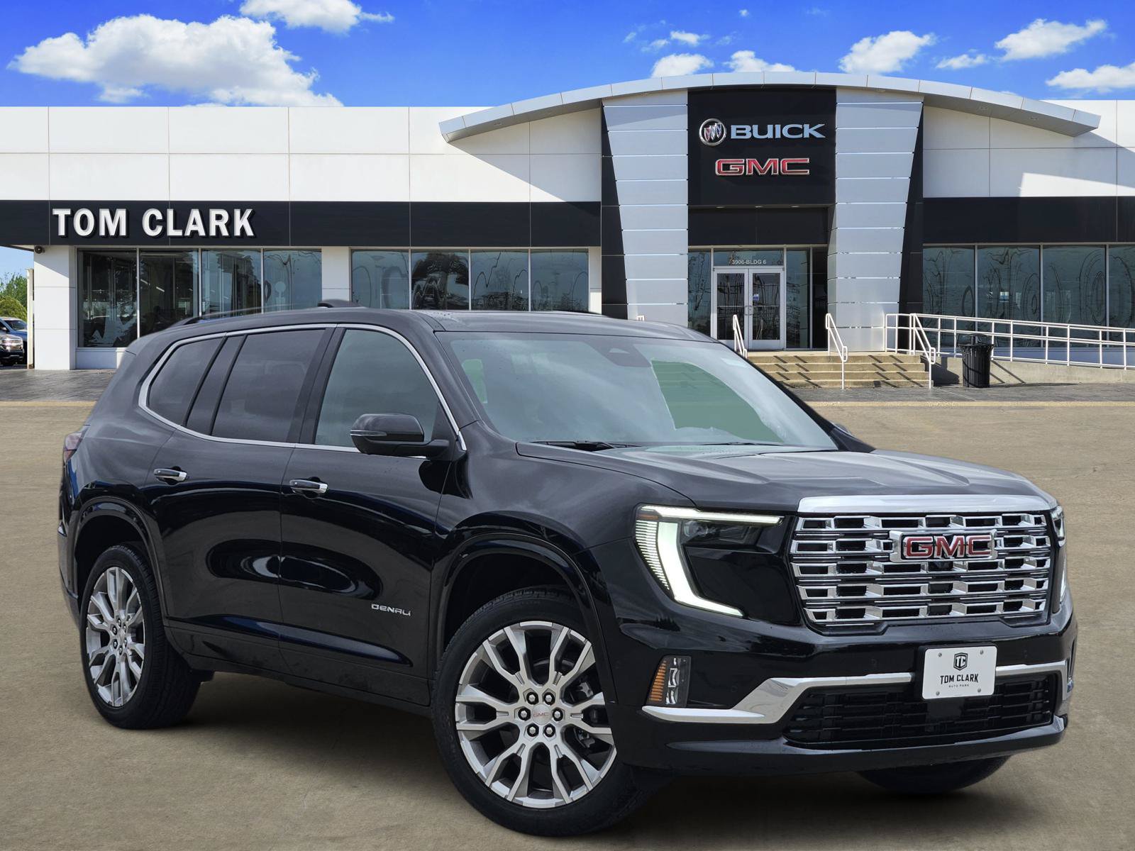 New 2027 GMC Acadia Denali FWD image 1