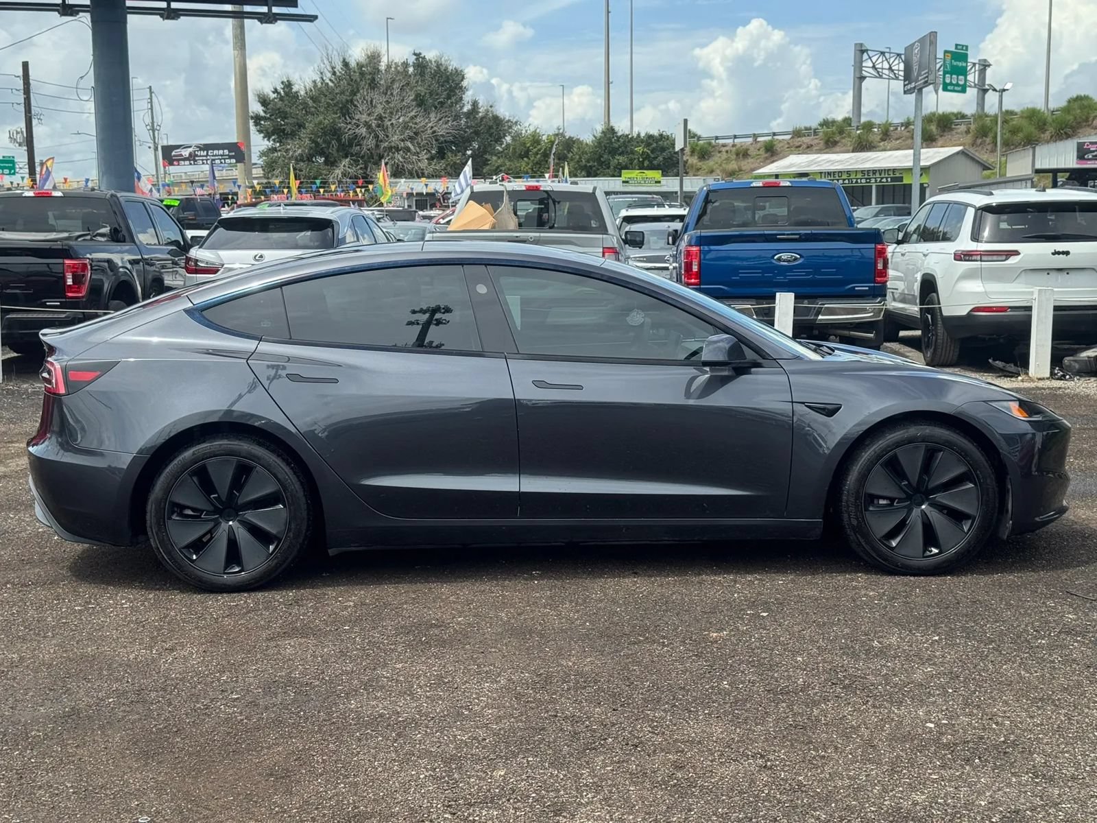 Used 2025 Tesla Model 3 Long Range AWD/4WD image 5