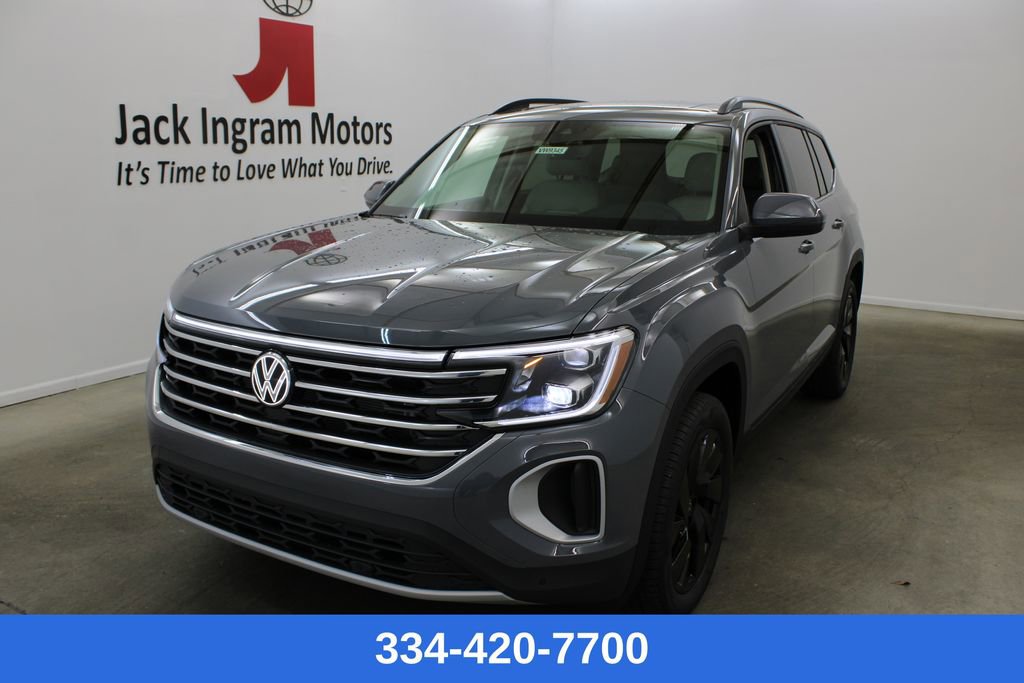 New 2026 Volkswagen Atlas SE
