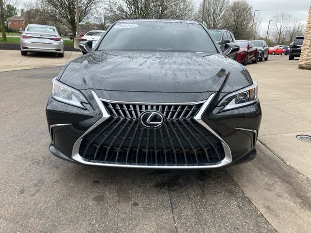 Certified 2024 Lexus ES 350 w/ Premium Package image 31